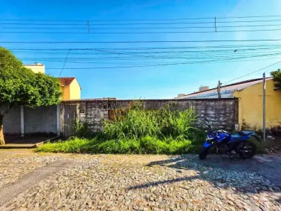 Lote/Terreno à venda, 300m² no Santa Clara, Divinópolis
