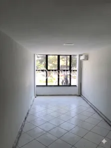 Ponto Comercial para alugar, 20m² no Várzea, Teresópolis