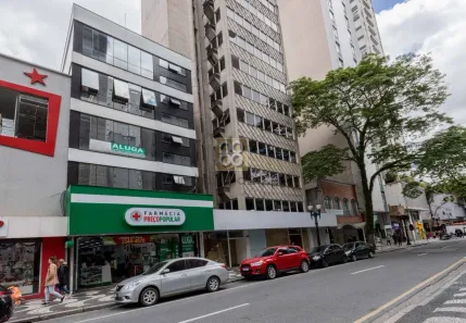 Sala Comercial para alugar, 275m² no Centro, Curitiba