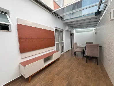 Apartamento com 1 Quarto para alugar, 24m² no Água Verde, Curitiba