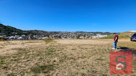 Lote/Terreno à venda, 362m² no Vinhateiro, São Pedro da Aldeia
