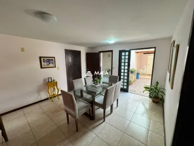 Casa com 3 Quartos à venda, 216m² no Santa Marta, Uberaba