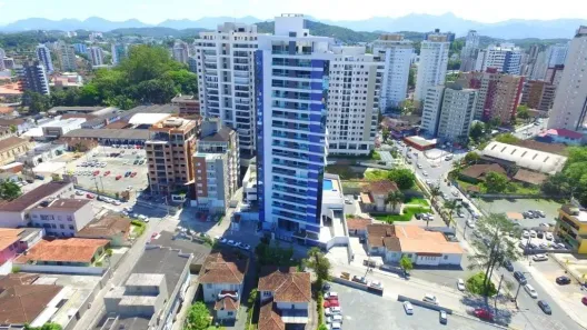 Cobertura com 4 Quartos à venda, 279m² no Anita Garibaldi, Joinville