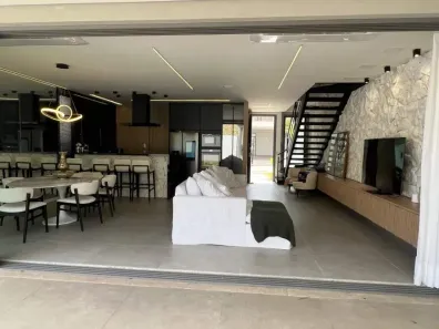 Casa de Condomínio com 3 Quartos à venda, 310m² no Tamboré, Santana de Parnaíba