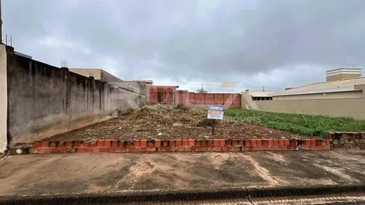 Lote/Terreno à venda, 250m² no Jardim Embaré, São Carlos