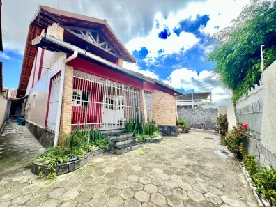 Casa com 4 Quartos à venda, 174m² no Sandra Cavalcante, Campina Grande