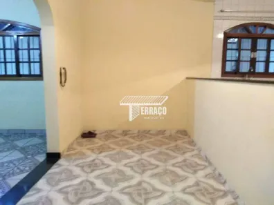 Sobrado com 4 Quartos à venda, 182m² no Vila Guarani, Santo André