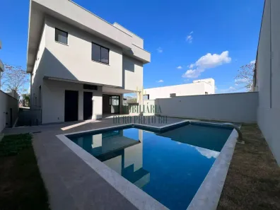 Casa com 4 Quartos à venda, 400m² no Portal do Sol, Contagem