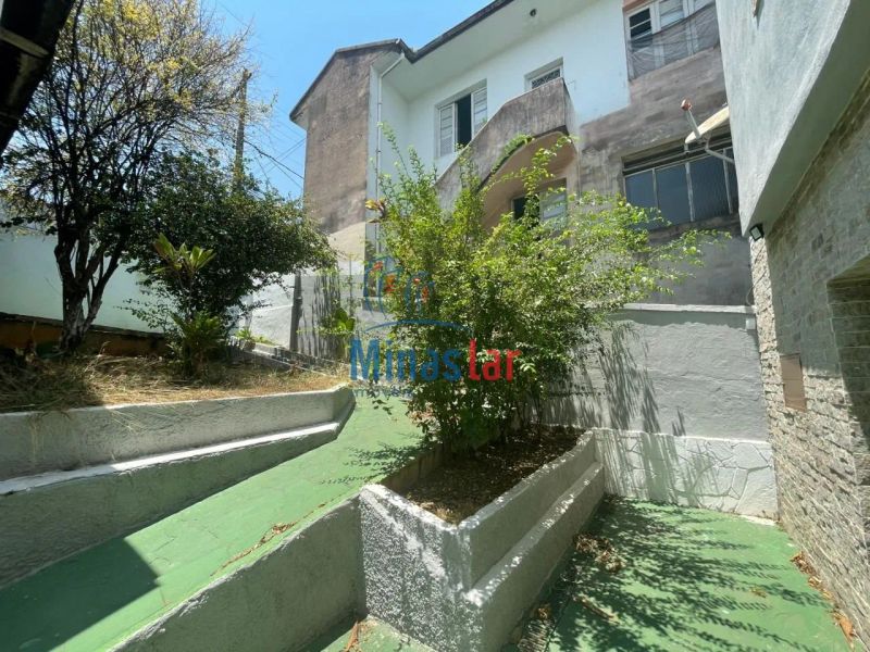 Casa com 3 quartos — Bonfim, Belo Horizonte