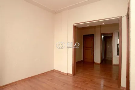 Apartamento com 2 Quartos à venda, 75m² no Centro Histórico, Porto Alegre