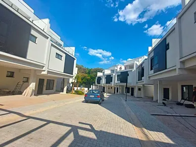 Casa de Condomínio com 3 Quartos à venda, 211m² no Bairro das Palmeiras, Campinas