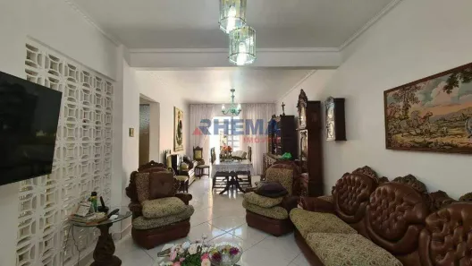 Sobrado com 5 Quartos à venda, 195m² no Gonzaga, Santos