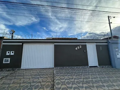 Casa com 3 Quartos para alugar, 240m² no Planalto, Montes Claros