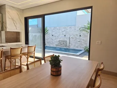 Casa de Condomínio com 3 Quartos à venda, 161m² no Distrito Industrial, Cuiabá