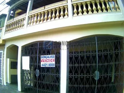 Casa com 2 Quartos à venda, 230m² no Campestre, Santo André