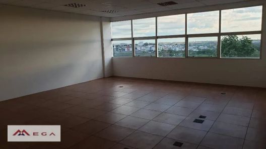 Sala Comercial à venda, 68m² no Swiss Park, Campinas