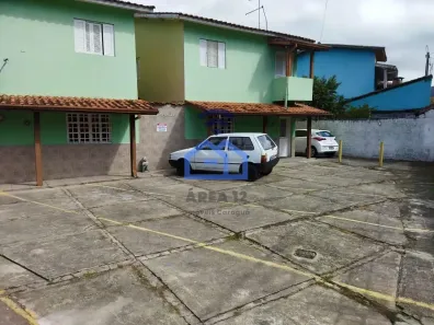 Sobrado com 2 Quartos para alugar, 40m² no Martim de Sá, Caraguatatuba