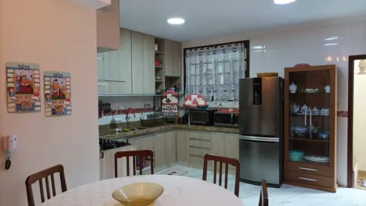 Casa com 4 Quartos à venda, 180m² no Bosque dos Eucaliptos, São José dos Campos