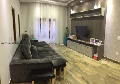 Sobrado com 3 Quartos à venda, 172m² no Jardim Residencial Dona Santina Paroli Peccinini, Limeira