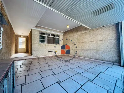 Casa com 3 Quartos para alugar, 148m² no Parque da Lapa, São Paulo