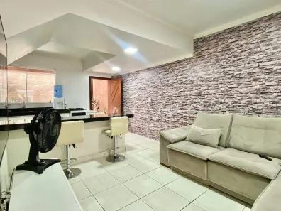 Casa com 2 Quartos à venda, 75m² no Santa Amélia, Belo Horizonte