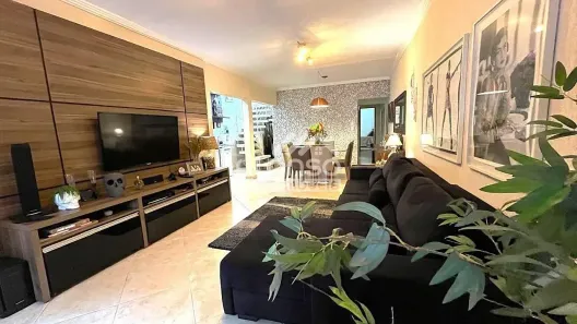 Casa com 3 Quartos à venda, 230m² no Jardim Rosa Maria, São Paulo