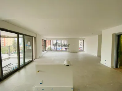 Apartamento com 3 Quartos à venda, 193m² no Cambuí, Campinas