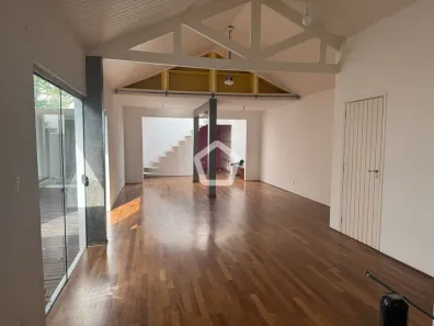Casa com 4 Quartos à venda, 220m² no Sumarezinho, São Paulo