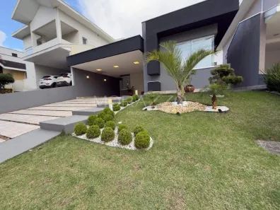 Casa com 3 Quartos para alugar, 220m² no Loteamento Villa Branca, Jacareí