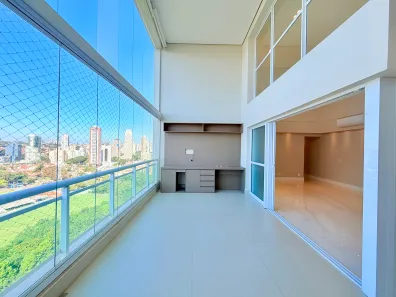 Apartamento com 3 Quartos para alugar, 189m² no Taquaral, Campinas
