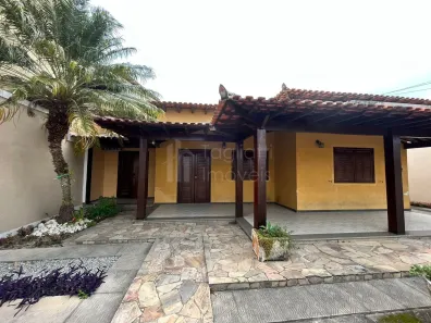 Casa com 4 Quartos à venda, 200m² no Parque Hotel, Araruama