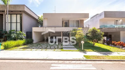 Casa de Condomínio com 6 Quartos à venda, 321m² no Jardins Verona, Goiânia