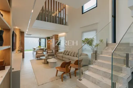 Casa de Condomínio com 4 Quartos à venda, 272m² no Cascatinha, Curitiba