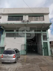 Galpão/Depósito/Armazém com 3 Quartos à venda, 700m² no Navegantes, Porto Alegre