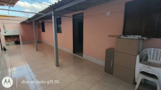 Casa com 2 Quartos para alugar, 70m² no Ceilândia Sul, Brasília