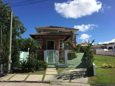Casa com 3 Quartos para alugar, 400m² no Lagoa, Macaé
