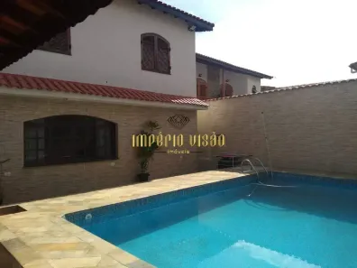 Sobrado com 4 Quartos à venda, 250m² no Jardim Nova Poá, Poá