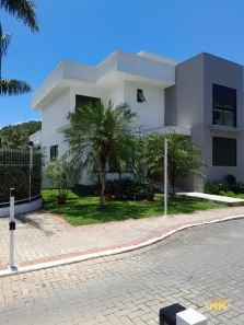 Casa com 4 Quartos para alugar, 288m² no Canasvieiras, Florianópolis