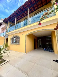 Casa com 4 Quartos à venda, 190m² no Imbetiba, Macaé