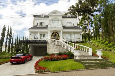 Casa de Condomínio com 6 Quartos à venda, 592m² no Planalto, Gramado