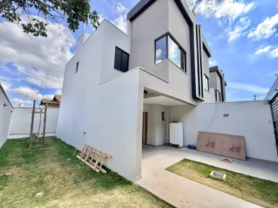 Casa com 3 Quartos à venda, 170m² no Itapoã, Belo Horizonte
