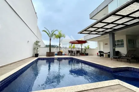 Casa de Condomínio com 4 Quartos para alugar, 290m² no Itoupava Central, Blumenau