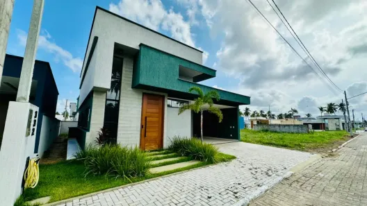 Casa de Condomínio com 3 Quartos à venda, 150m² no Cajupiranga, Parnamirim