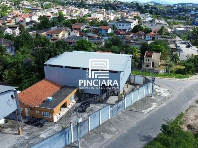 Galpão/Depósito/Armazém para alugar, 415m² no Pacheco, São Gonçalo