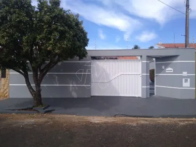 Casa com 2 Quartos à venda, 155m² no Jardim das Estações (Vila Xavier), Araraquara
