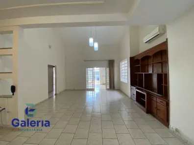 Casa com 3 Quartos para alugar, 243m² no Ribeirânia, Ribeirão Preto