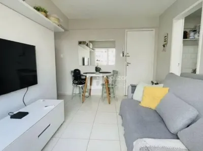Apartamento com 2 Quartos à venda, 63m² no Centro, Florianópolis