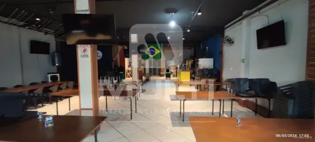 Prédio Comercial com 1 Quarto à venda, 50m² no Santa Mônica, Uberlândia