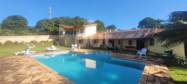 Fazenda/Sítio com 3 Quartos à venda, 400m² no Recanto dos Pássaros, Itatiba