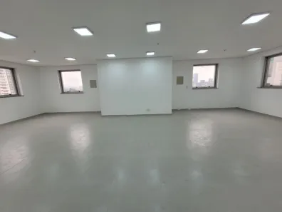 Sala Comercial para alugar, 66m² no Santo Amaro, São Paulo